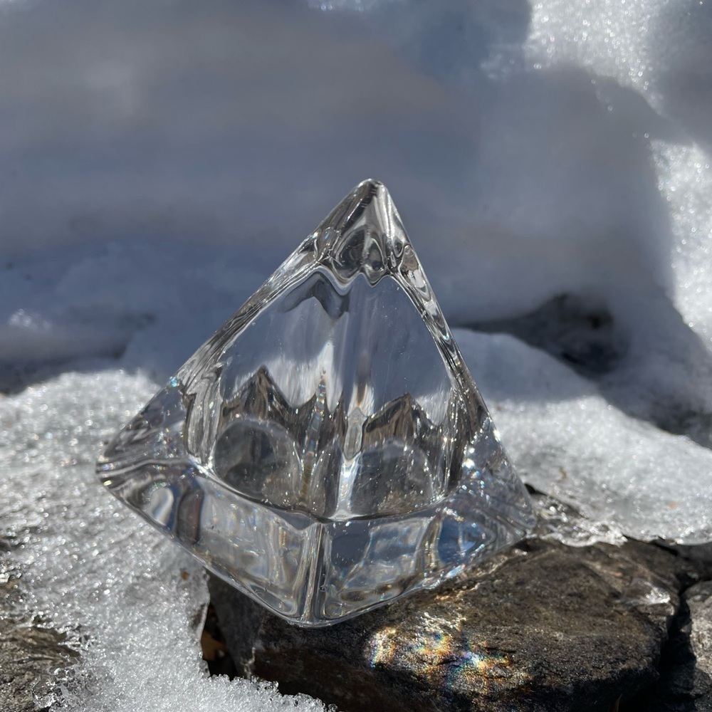 Vintage Nybro Sweden pyramid candle holder, MCM art glass, excellent condition - Picture 6 of 9